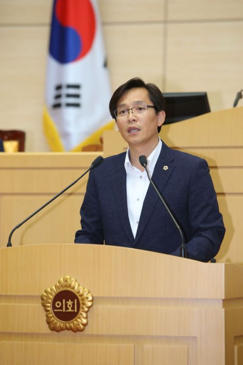 우승희 전남도의원이 제333회 임시회 제 1차 본회의에서 5분 자유발언을 하고 있다. 사진제공=전남도의회