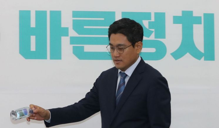 오신환 “나경원 연설, 이념적 경직성 벗어나지 못한 부분 아쉬워”