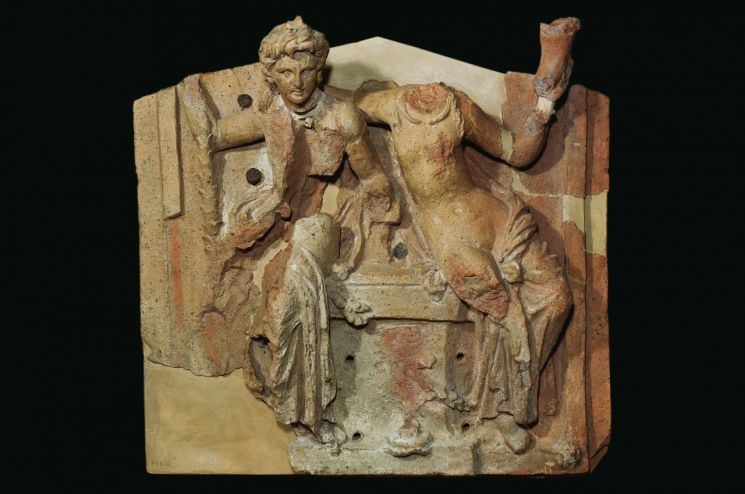 디오니소스와 아리아드네가 묘사된 장식판