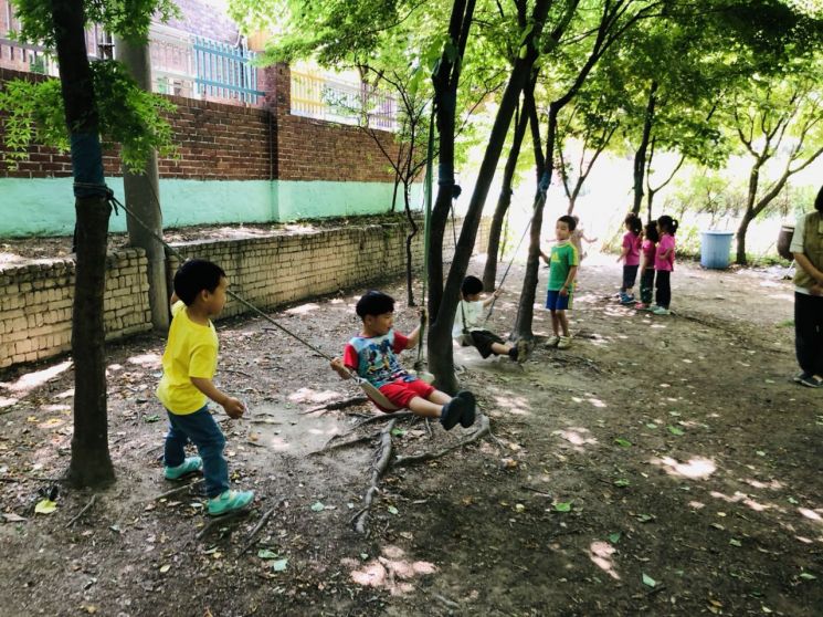 '놀 권리' 보장하는 생태친화 어린이집…2022년까지 125곳 조성