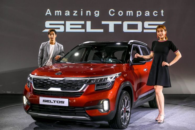 기아차, 소형 SUV 셀토스 출시…"올해 내수 판매 목표 1만8000대"(종합)