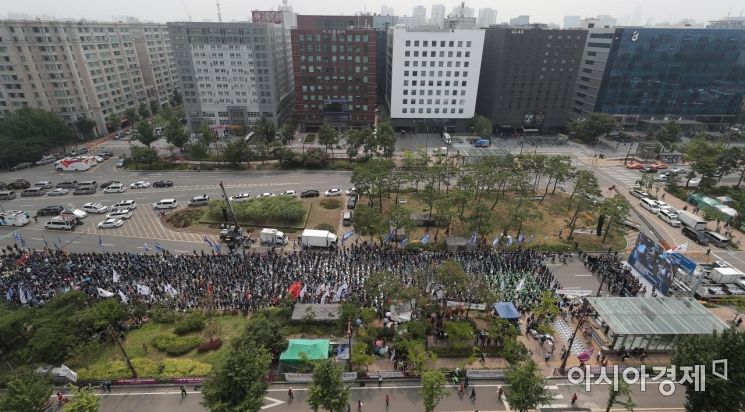 민주노총 총파업 '땡볕투쟁' 마무리…물리적 충돌 없어(종합)