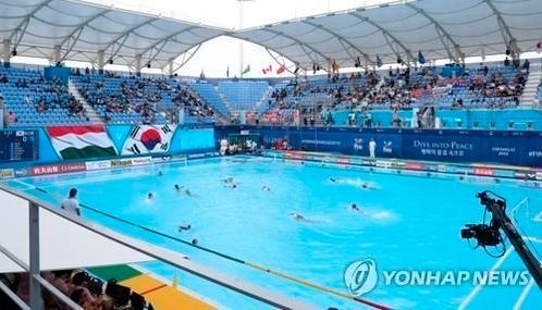 "근육질 몸매에 성적 흥분" 수영대회서 女선수 몰래 촬영…일본인 혐의인정