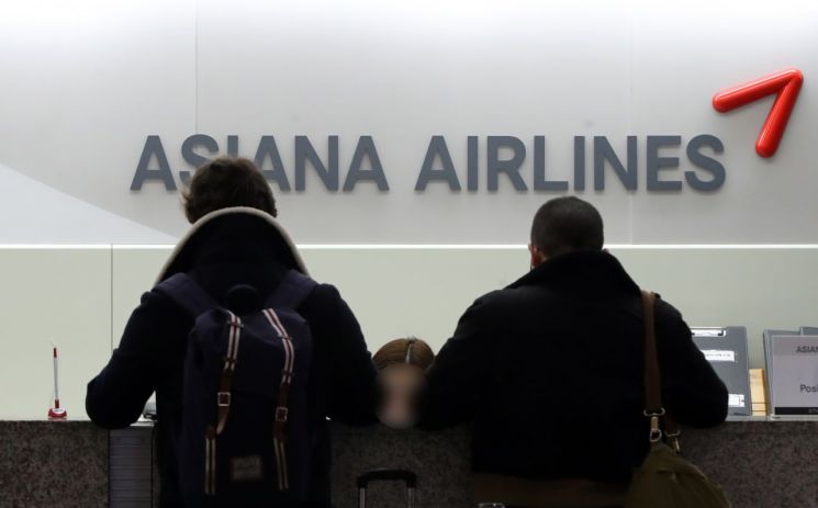 日오키나와 공항서…아시아나 여객기, 허가 없이 활주로 진입
