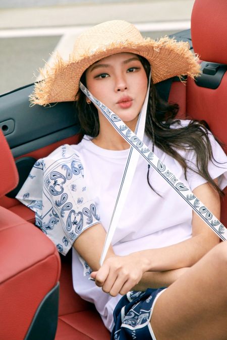 코오롱FnC 왁, 반다나 패턴 컬렉션 바캉스룩 제안