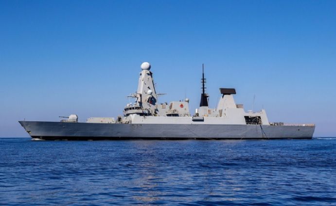 영국이 호르무즈 해협에 두번째로 파견한 HMS 덩컨(Duncan) 구축함의 모습(사진=영국 국방부 홈페이지/www.gov.uk)