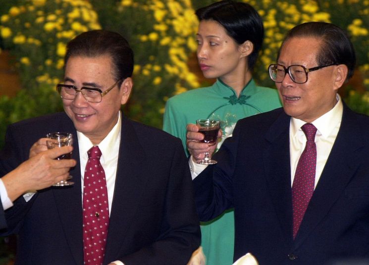 中리펑 영결식에 장쩌민·시진핑 등 참석 
