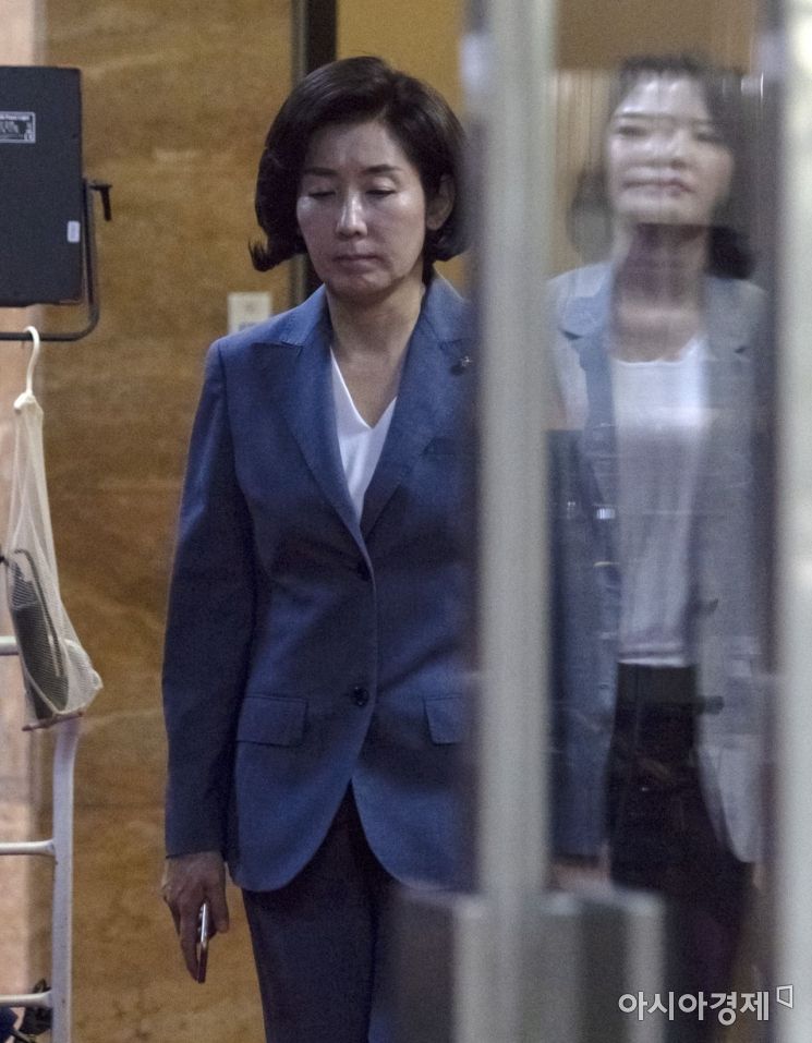 [포토] 굳은 표정의 나경원 원내대표