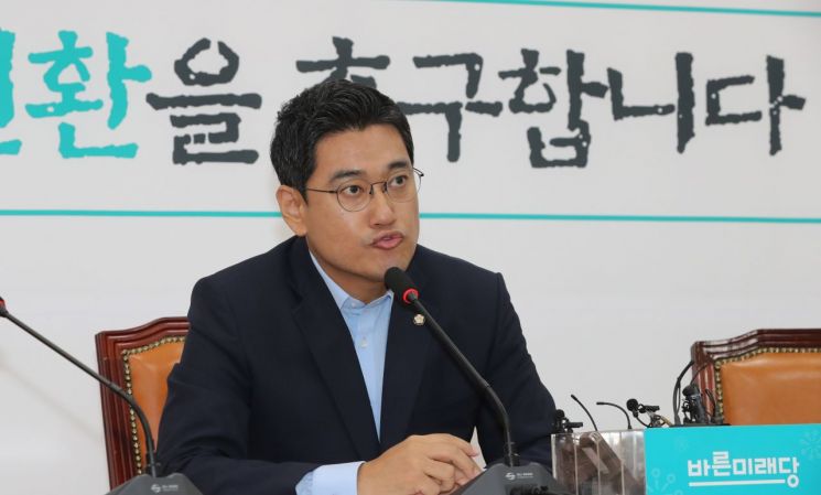 오신환 “文대통령, 남북경협=경제전쟁 해법?…당장의 상황이 너무나 급박”