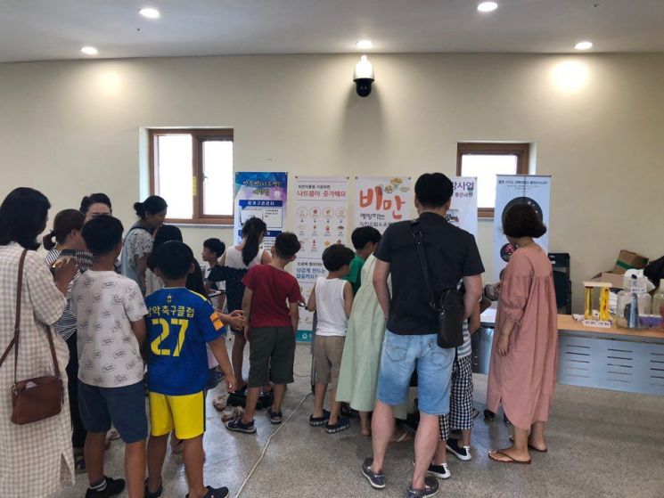 무안군, 통합건강 이동 홍보관 운영 큰 호응