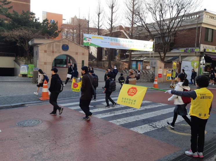 성동구, 우리 아이 교통안전지킴이 사업 만족도 90.1%