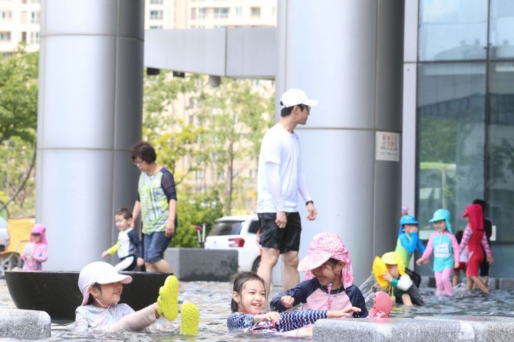 금천구청 어린이 물놀이장 새단장 마치고 개방