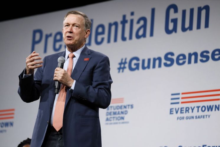 '지지율 1%' 콜로라도 전 주지사도 美 대선레이스서 하차 