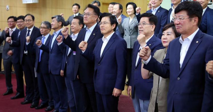 한국당, 한 목소리로 "지소미아 파기 반대" 주장