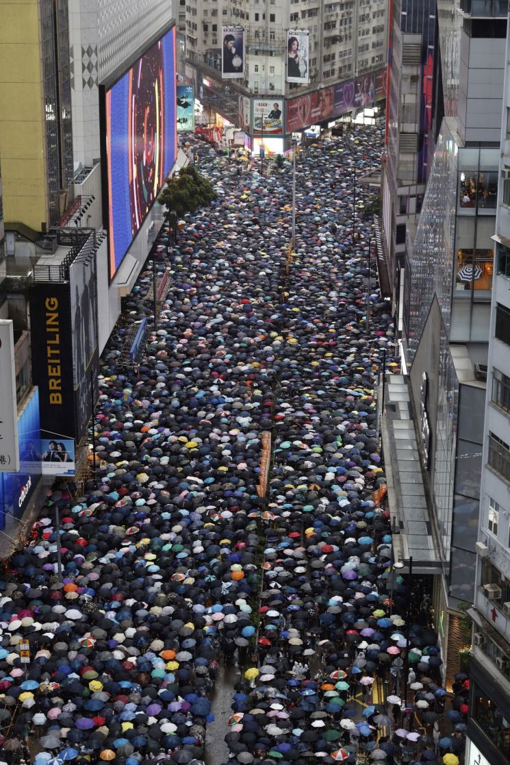 "송환법 반대" 홍콩 시위대, 오는 31일 대규모 도심 행진 예고 