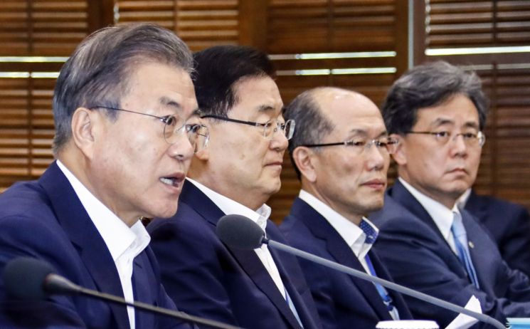 文대통령 "남·북·미 대화 시작됐다…기회 반드시 살려야"