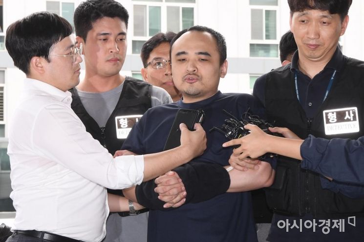 '몸통시신 사건' 장대호 "아무리 생각해도 피해자가 죽을 짓 해…전혀 미안하지 않다"
