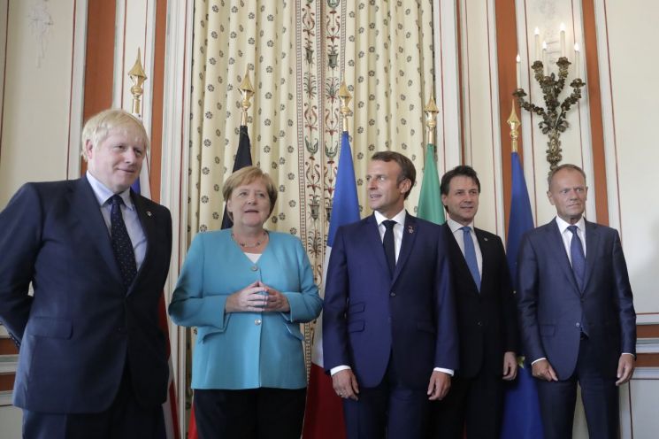 프랑스 G7 정상회의 개막…"최고방해자" 트럼프 '입'에 쏠린 관심