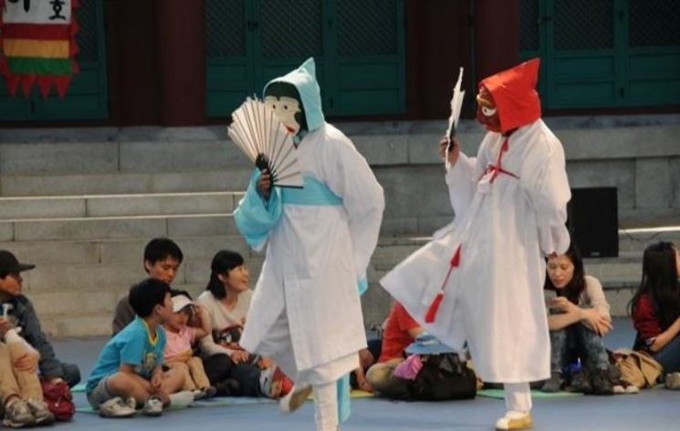 전국 탈춤 송파에!…‘2019 대한민국 탈춤제’ 열려 