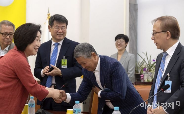 [포토] 강소기업인들 만나는 심상정 대표