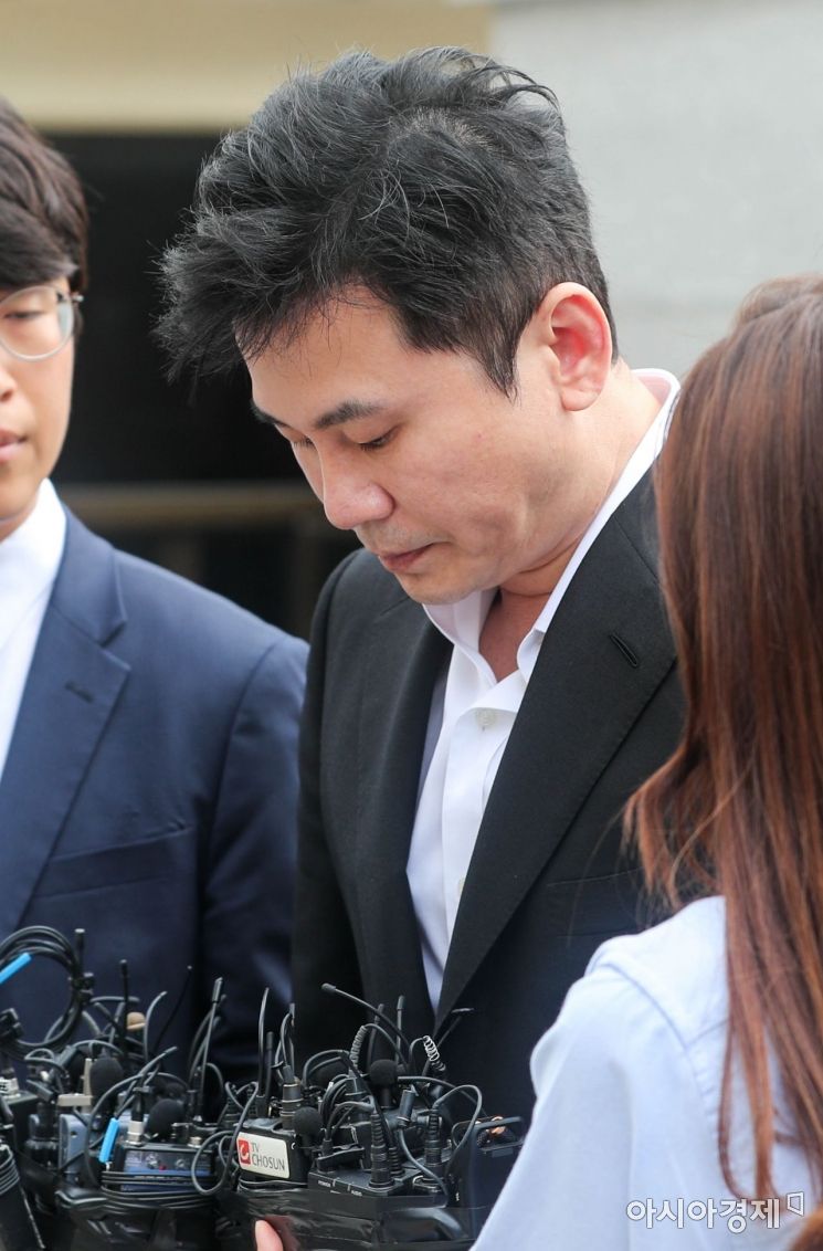 [포토]양현석 전 대표, '경찰 조사 성실히 받겠다'