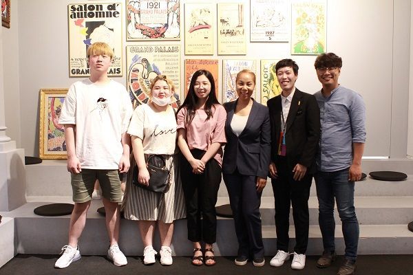 게임빌·컴투스, 다문화학생 미술전시회 초청 나눔 활동 전개