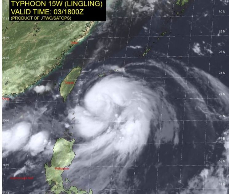 태풍 링링은 현재 대만해협 일대를 통과중으로 알려졌으며, 6일부터 우리나라에 직접적으로 영향을 끼칠 것으로 예상된다.(자료=미국 합동태풍경보센터 홈페이지/www.metoc.navy.mil/jtwc/jtwc.html)