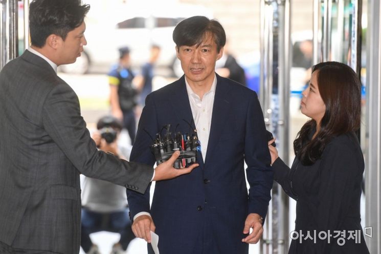 '조국 청문회' D-day…오전 10시 與野 대격돌 