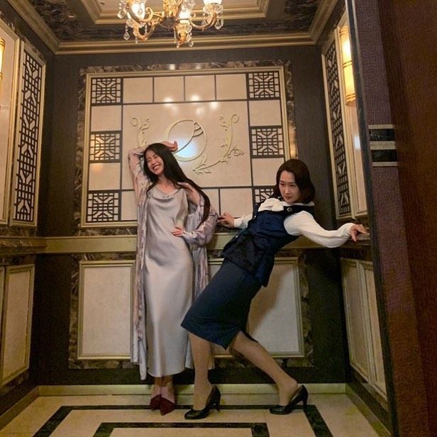 '종영기념' 장만월 사장님, 인스타 털기.jpg