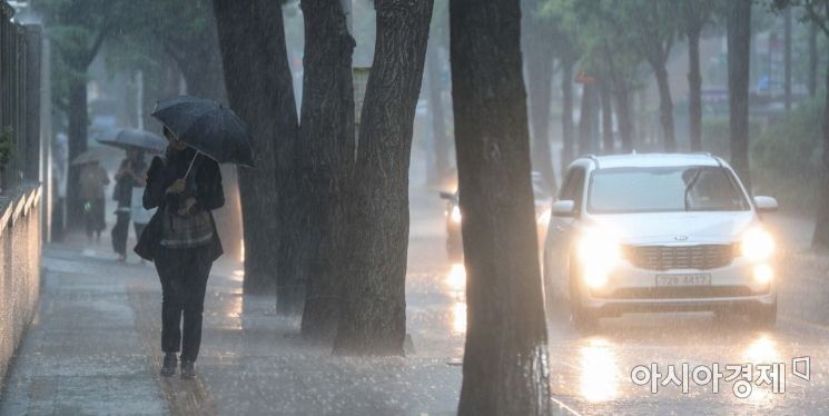 [포토]'아직 저녁 아닙니다'