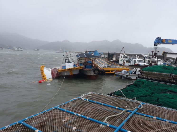 태풍 '링링'으로…2명 숨지는 등 인명 피해 속출(종합)