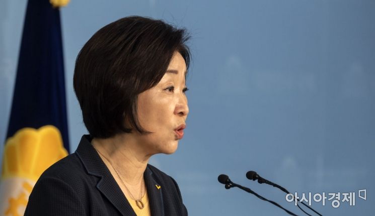 [포토] 심상정, "사병월급 100만원으로"