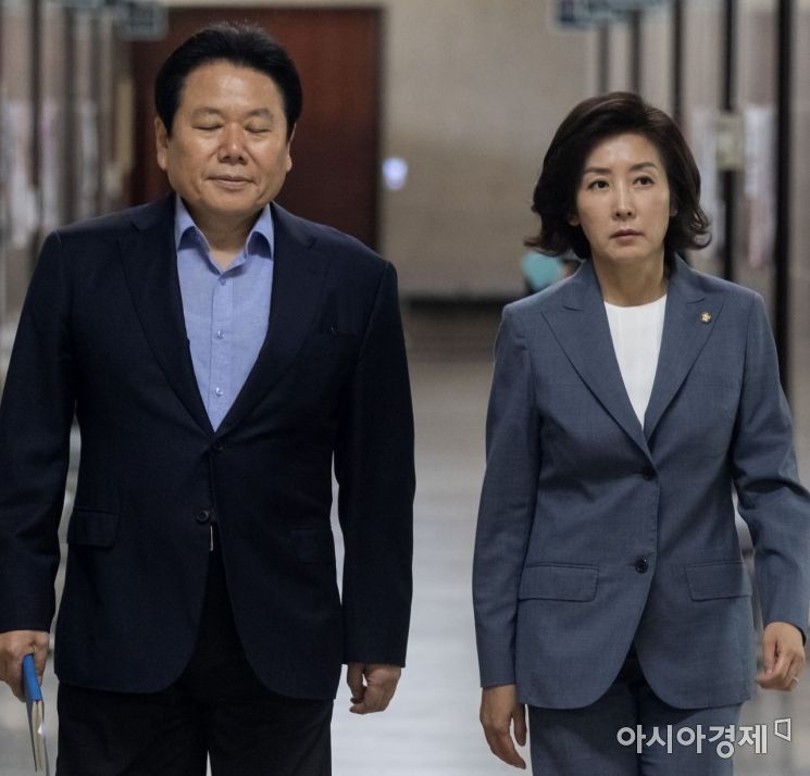 [포토] 굳은 표정의 나경원 원내대표