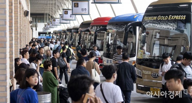 서울시, 15일까지 고속·시외버스 증편-심야전용 버스·택시 운행