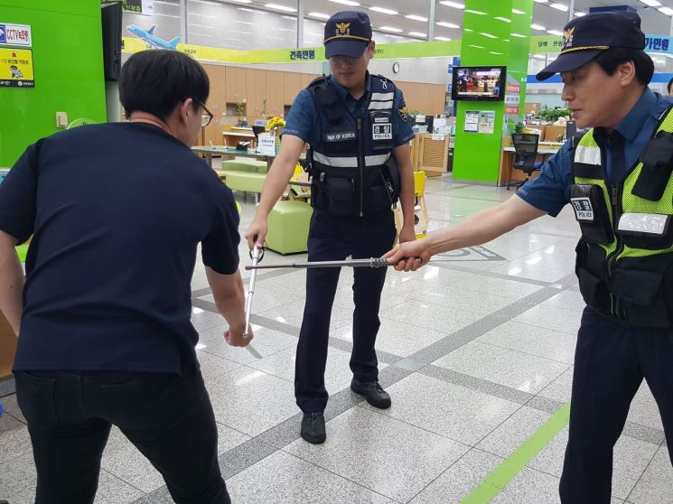 성동구, 민원실 비상벨·CCTV설치 안전환경 조성