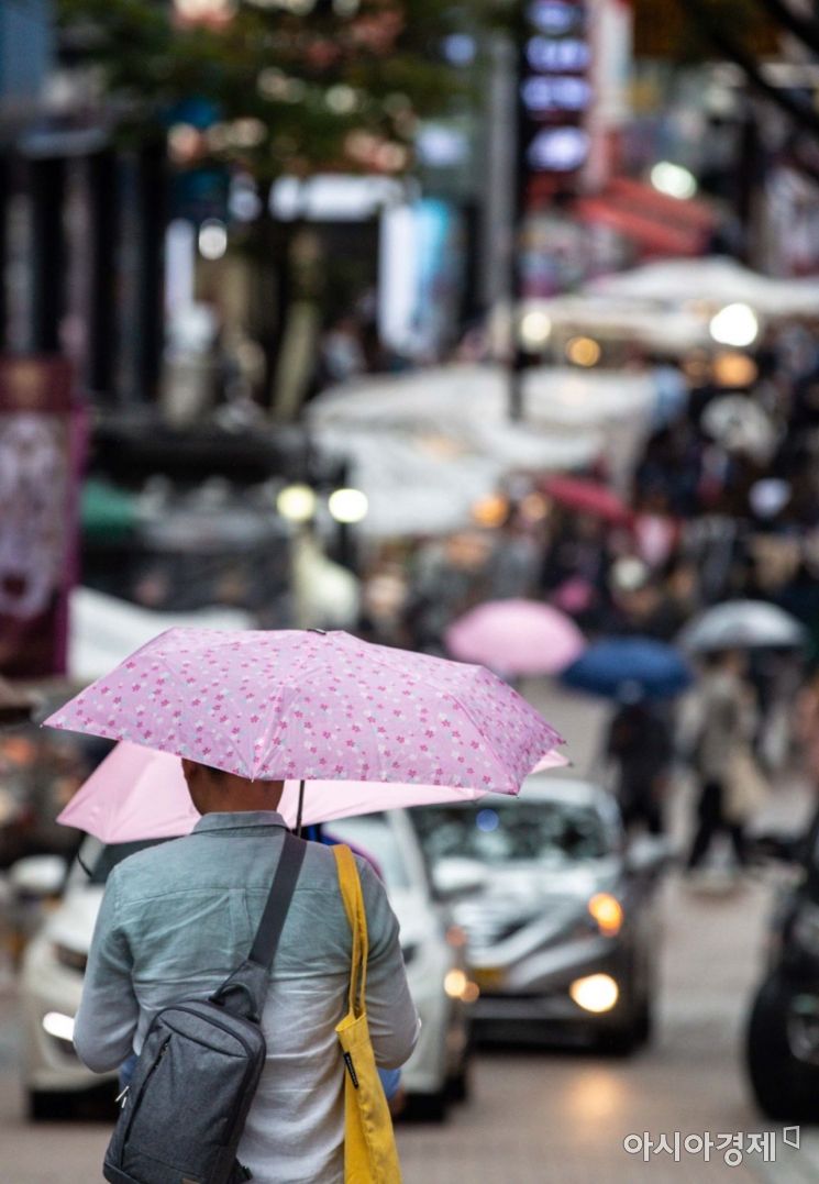 [포토]약한비 내리는 서울