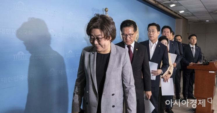 [포토] 집단행동 나서는 바른미래당 비당권파