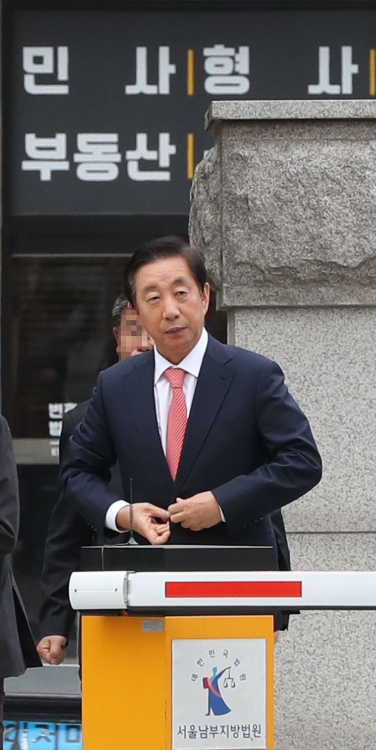 검찰 "김성태·이석채·서유열 식사 모임은 2011년 맞다"…반박 증거 제출