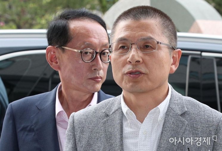 황교안, '패스트트랙' 대상자도 아닌데 출석 "모두 내 책임…내 목을 쳐라"