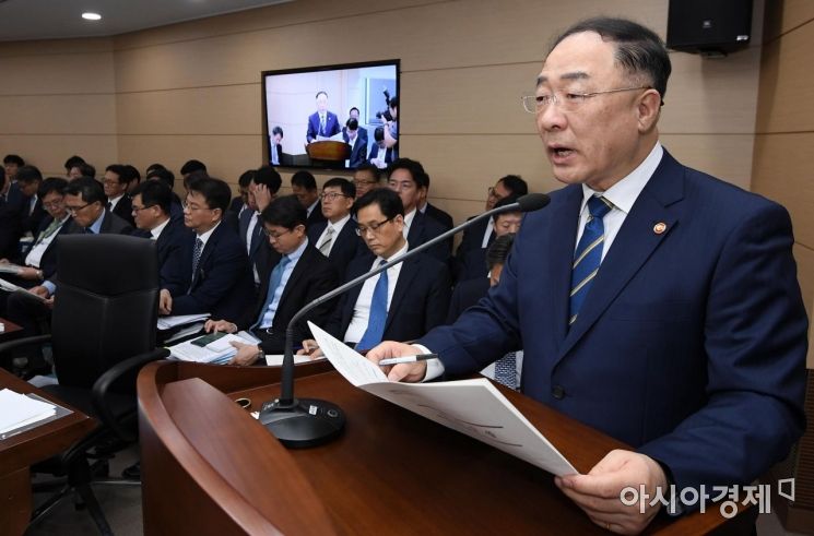 "세액공제론 역부족…'마크롱式' 통 큰 투자정책 필요"