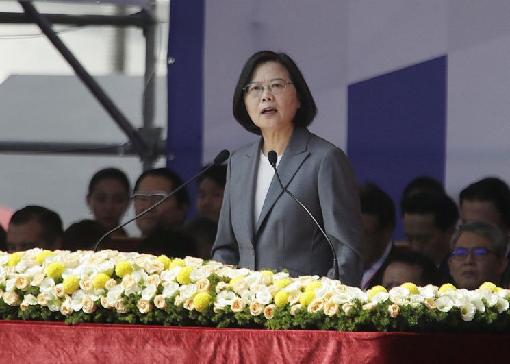 대만 총통 "中 일국양제 실패…홍콩 이어 대만도 위협"