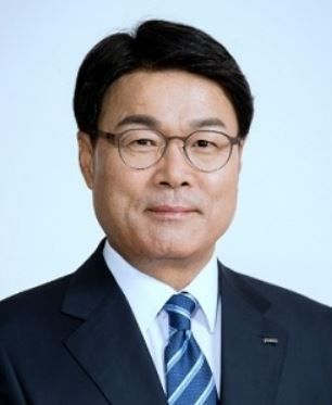 최정우 포스코 회장, 연임 의사 밝혀