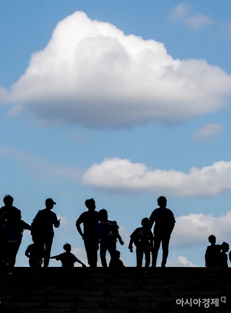 [포토]파란 하늘 속으로