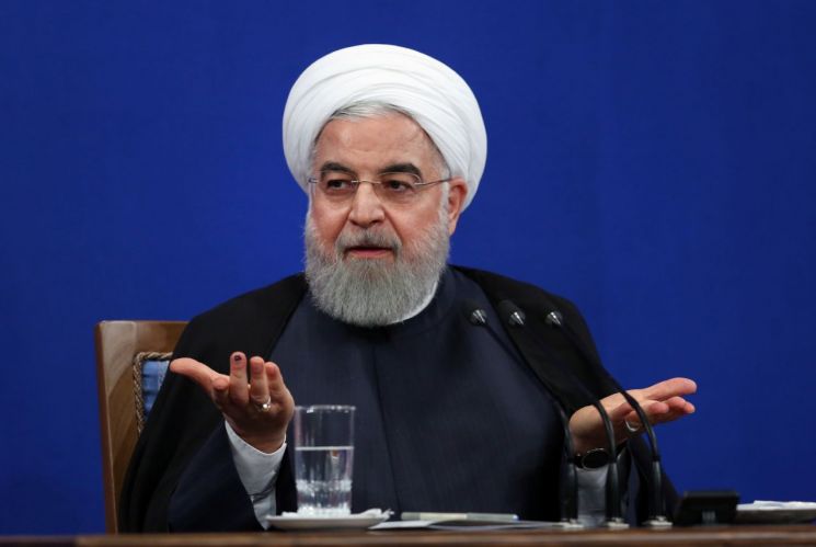 하산 로하니 이란 대통령이 지난달 14일(현지시간) 수도 테헤란에서 기자회견을 하고 있다. (사진=연합뉴스)
