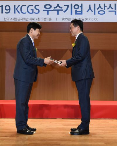 풀무원, 2019년 'ESG' 평가 3년 연속 통합 A+ 등급…우수기업상 