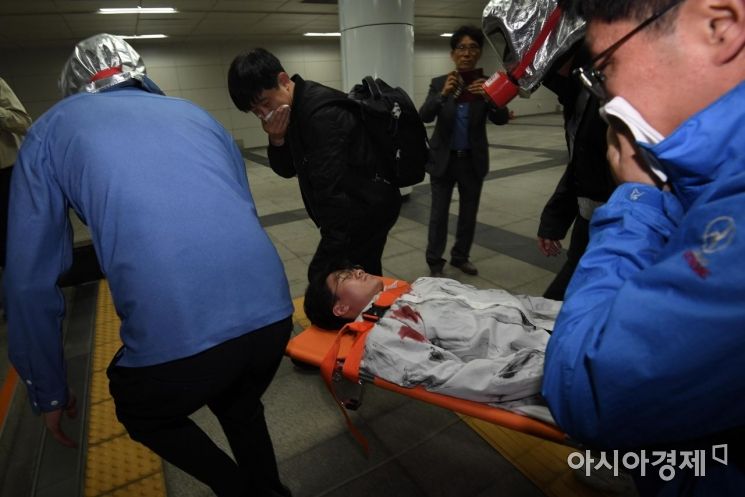 [포토] 신속한 환자 이