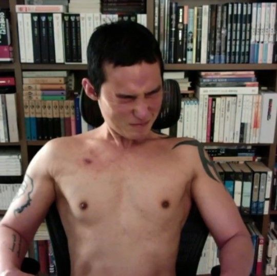 허지웅 "계속 살 수 있다면…386세대 사기만 쳤다" 눈물 섞인 비탄