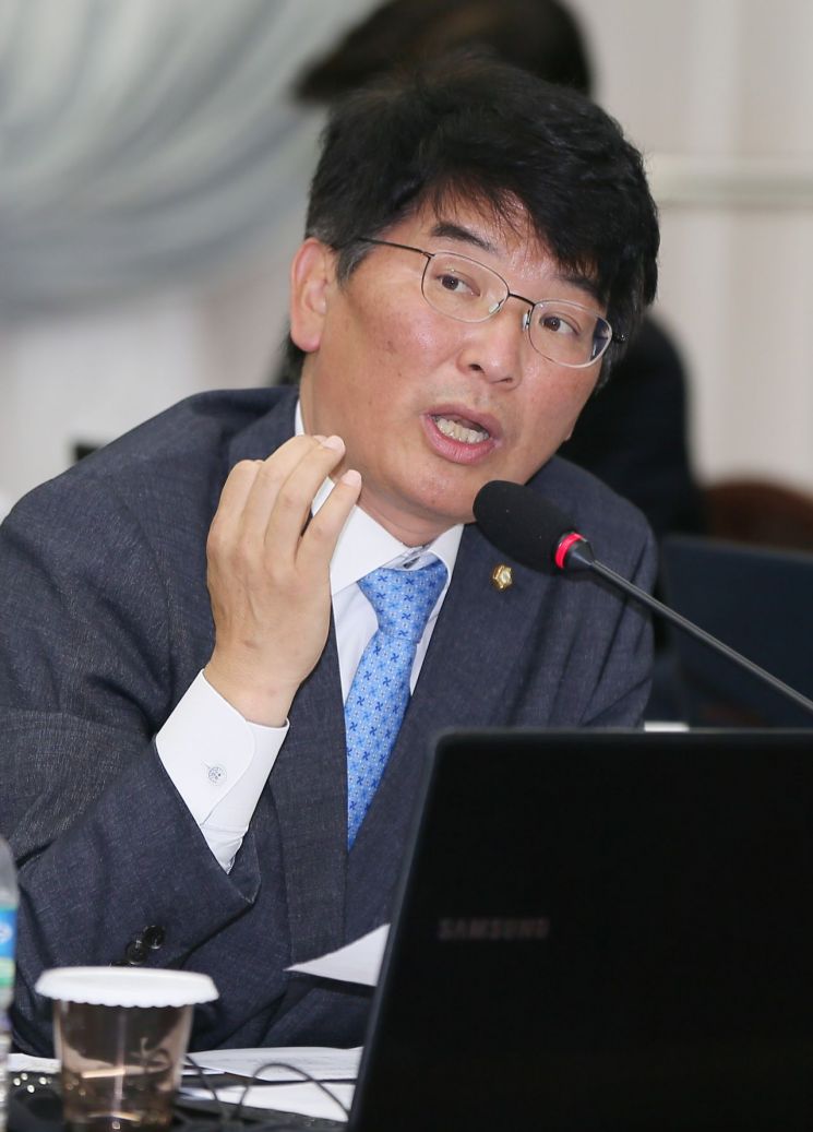 '쌀 자동시장격리제 도입되나'…與, 양곡관리법 개정안 발의