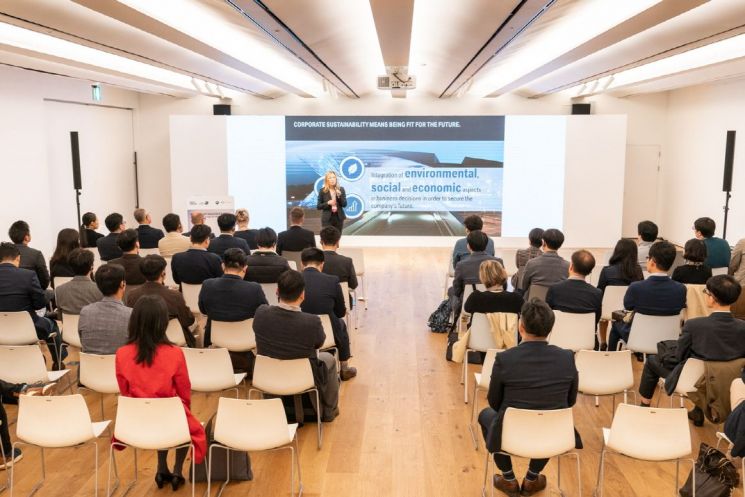 BMW그룹은 지난달 30일과 31일 양일간 서울 삼성동 써밋갤러리에서 'BMW그룹 다이얼로그 2019' 행사를 개최했다./사진=BMW그룹