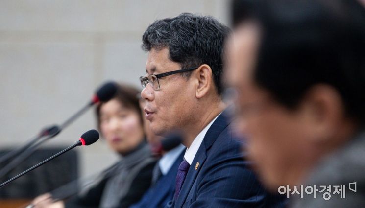 [포토]모두발언하는 김연철 통일부 장관